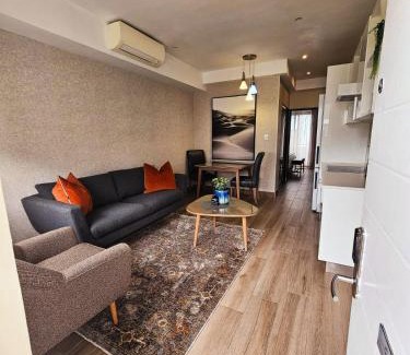 Pretoria Apartment | 522 The Regency Menlyn