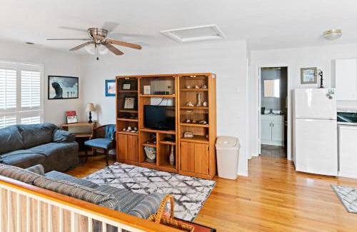 Historic District - North House | 535 E Liberty Lane Carriage House