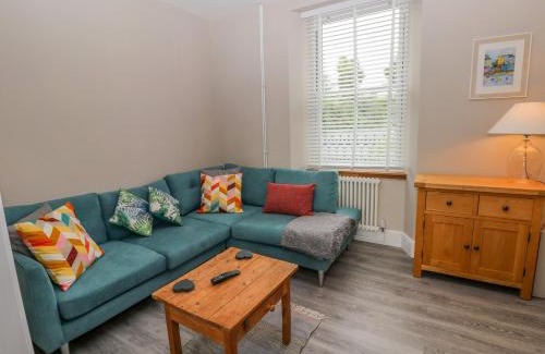 Burry Port House | 54 Pencoed Road