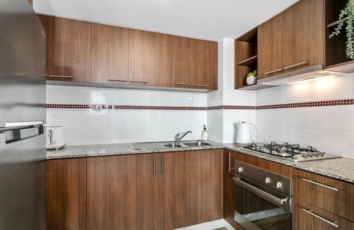 Mosman Park Apartment | 55/10 Well · 2 Bed Apartment Close to Transport + Beach