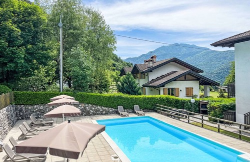 Mezzolago Apartment | 55 m² Apartment ∙ 2 bedrooms ∙ 5 guests