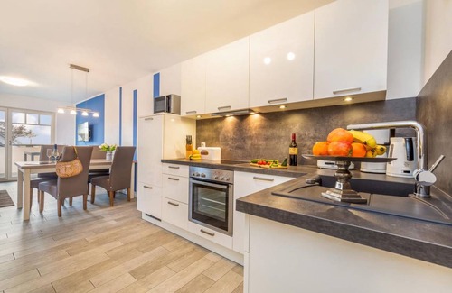 Zingst Apartment | 59 m² Apartment ∙ 2 bedrooms ∙ 4 guests