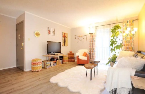 Los Alamos Condo | 5min to LANL. 2BR/2BH condo downtown Los Alamos