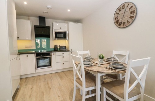 Benllech Cottage | 6 Bay View
