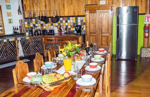 Baru Villa | 6 Bedroom Villa with Pool, 2 Min from Nauyaca waterfall, 10 Min from Beach