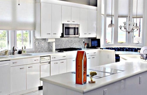 Beach Haven House | 6 bedroom accommodation in Barnegat Light