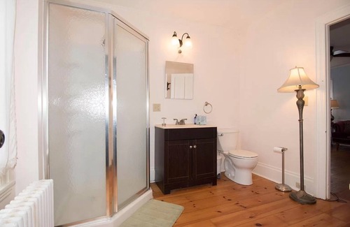 Brooksville Other | 6 Bedroom Coastal Maine Farmhouse 1 Mile from the Ocean.Sleeps 12.