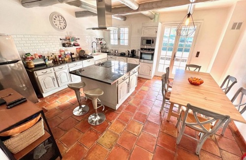 Pegomas Villa | 6 bedroom Villa Sunshine for up to 14 people - Côte d'Azur