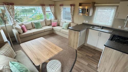 Brean Other | 6 Berth Caravan with garden - Brightholme Holiday Park