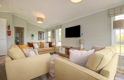 Dobwalls House | 6 Faraway Fields