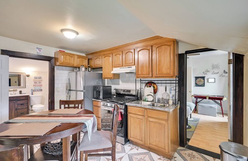 Medford Apartment | 6 Mi to Boston Common: Apt in Medford!
