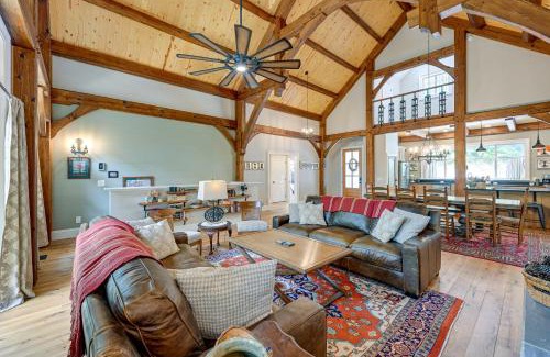 Glenville House | 6 Mi to Dtwn Cashiers Spacious Home with Deck