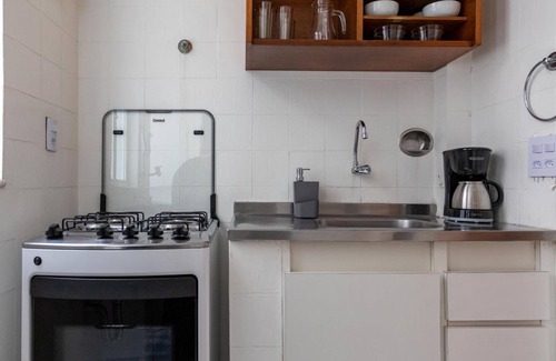 Leme Apartment | 6 Minutes From Copacabana Beach Rdl1112