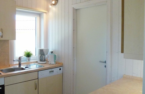 Lensterstrand House | 6 person holiday home in GROEMITZ