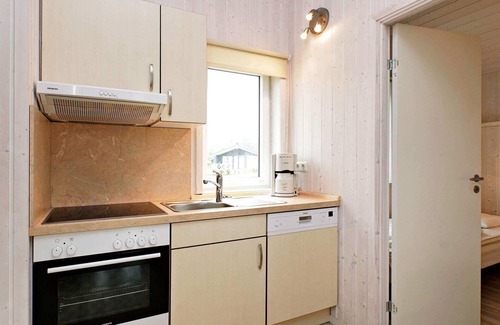 Lensterstrand House | 6 person holiday home in GROEMITZ