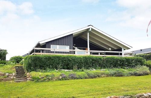 Hvidbjerg Strand House | 6 person holiday home in Børkop-By Traum