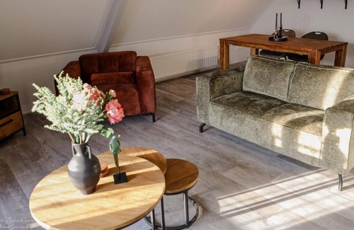 Wolphaartsdijk House | 6-person holiday apartment (first floor) in Wolphaartsdijk