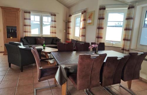 Norderteil House | 6 Personen Familienferienhaus mit Sauna, Whirlpool zwei Toiletten und Kaminofen in Otterndorf