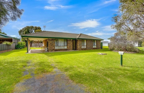 Encounter Bay House | 6 Simpson Rd Encounter Bay