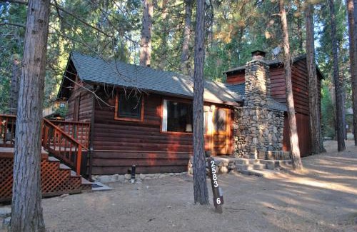 North Wawona House | 6 Squirrels Nest