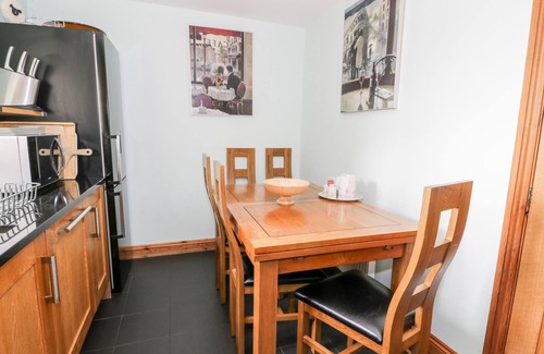 Manod Cottage | 6 Stad Yr Ysgol