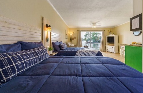 Hot Springs Hotel | #6 The Point - Double Bed Room