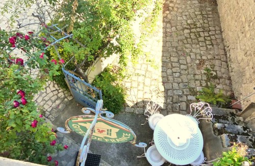 Billy House | 60 m² House ∙ 2 bedrooms ∙ 4 guests