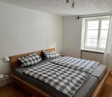 Schoenau am Koenigssee Apartment | 60m2 FeWO 2 Wohnung in der Villa Bergfrieden