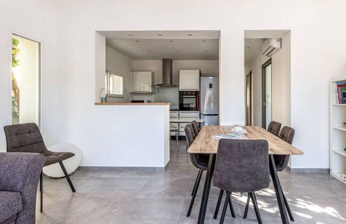 Le Mourillon House | 61 m² House ∙ 2 bedrooms ∙ 4 guests