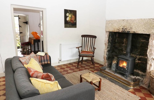 Cromford Cottage | 61 The Hill