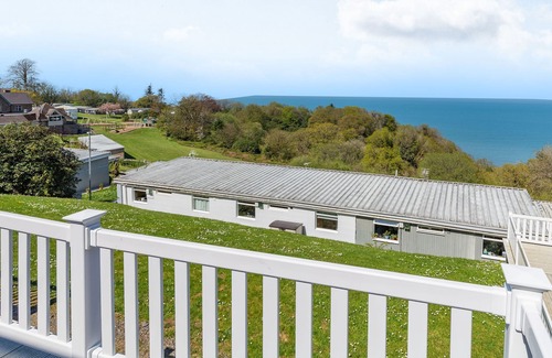 Bucks Cross Cabin | 62 SEA VALLEY CHALET, pet friendly in Woolfardisworthy