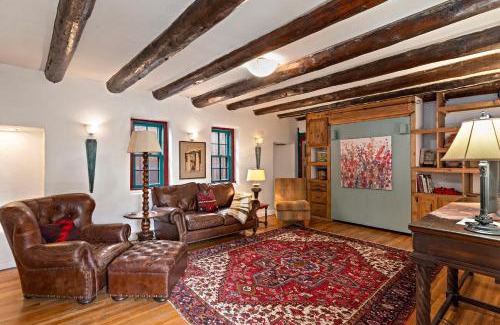 South Capitol House | 632 Old Santa Fe Trail