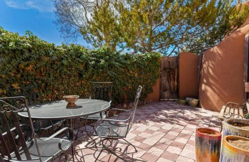South Capitol House | 632 Old Santa Fe Trail