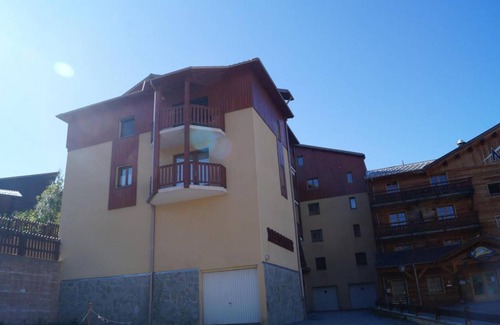 Le Sauze Apartment | 65 m² Apartment ∙ 3 bedrooms ∙ 8 guests