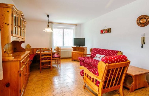 Moena Apartment | 65 m² Apartment ∙ 2 bedrooms ∙ 5 guests