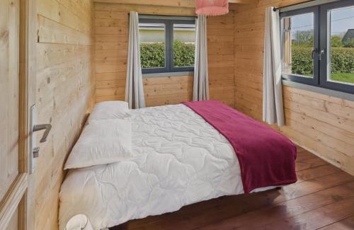 Penmarch Ski Chalet | 650m plage du Ster, chalet - terrasse pour 4