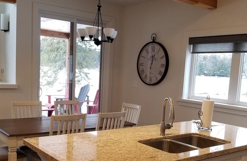 Muskoka Lakes House | 6A - 3 Bedroom Duplex
