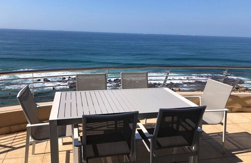 Umdloti Apartment | 6B Sugar Beach Umdloti Beachfront Magic
