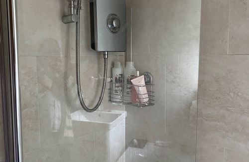 Manchester House | 6guests-parking-petsok-familyfriendly-garden