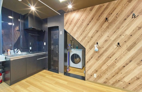 Shinbashi Apartment | 6person room2 double beds sofa bed4minute wa/Minato-ku Tokyo