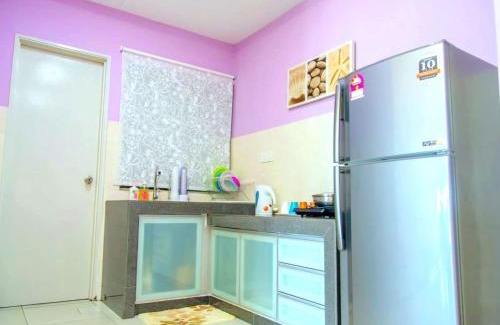 Sekinchan Apartment | 7楼紫钞屋 Comfy Purple House with Beautiful Seaview and Paddy Field View