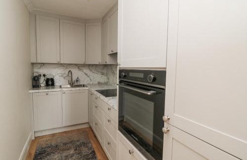 Dundrum Apartment | 7 Belfort Court