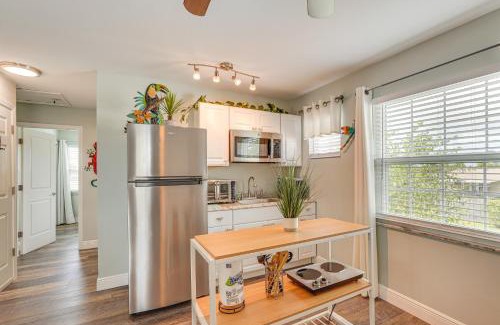 Panama City Apartment | 7 Mi PCB Beaches, Bays and Sunsets Florida Apt