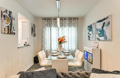 Paw Creek House | 7 Mi to Uptown - Pet-Friendly 2-Story Townhome!