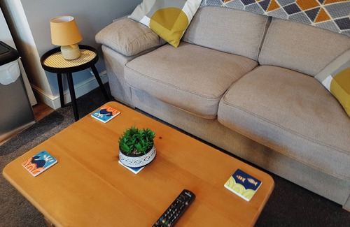 Bodmin Apartment | 7 Nt Discounted Apt In Central Bodmin Free Parking