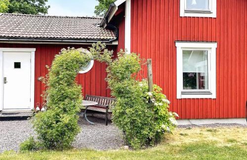 Nordostra Motala House | 7 person holiday home in MOTALA-By Traum
