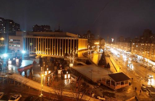 Pechers'kyi District Hotel | 7 Sky on Yevhena Konovaltsia