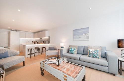 Fowey Apartment | 7 The Old Station Masters House