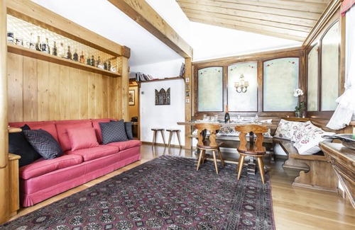 Cortina d'Ampezzo Historic Centre Apartment | 70 m² Apartment ∙ 2 bedrooms ∙ 6 guests