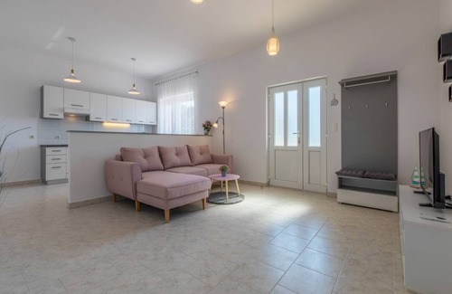 Novi Vinodolski Apartment | 70 m² Apartment ∙ 2 bedrooms ∙ 4 guests